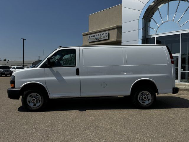2022 GMC Savana Cargo Van RWD Full Size | V6 | OnStar in Cars & Trucks in Edmonton - Image 3