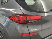 COLISEUM GREY, BLACK, CLOTH SEAT TRIM, Wheels: 18 x 7.0J Aluminum, Variable Intermittent Wipers w/He... (image 8)