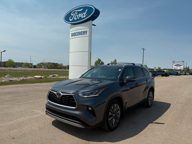 2020 Toyota Highlander Hybrid Limited in Cars & Trucks in Saskatoon - Image 3