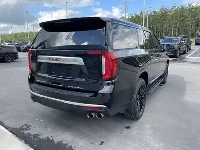 2022 GMC Yukon XL Denali, View more
