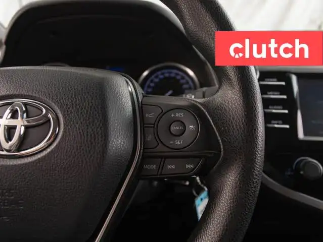 2018 Toyota Camry LE w/ Heated Front Seats, Rearview Cam, Blueto in Cars & Trucks in Ottawa - Image 27