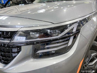 This Kia Seltos has a powerful Regular Unleaded I-4 2.0 L/122 engine powering this Variable transmis... (image 9)