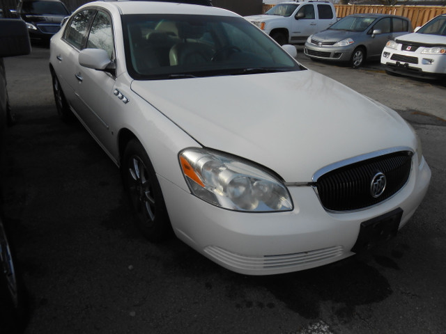 2007 Buick Lucerne V6 CXL AS-IS DEAL RUNS AND DRIVES in Cars & Trucks in St. Catharines - Image 2