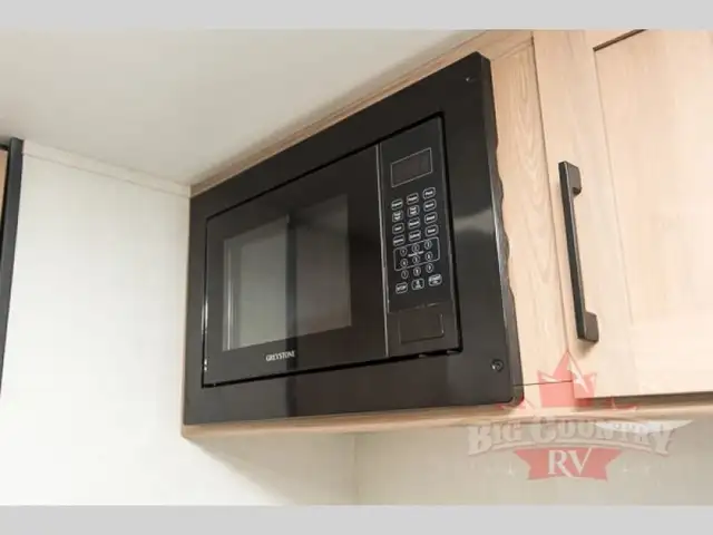 2025 Keystone RV Coleman 13B in Travel Trailers & Campers in Ottawa - Image 13