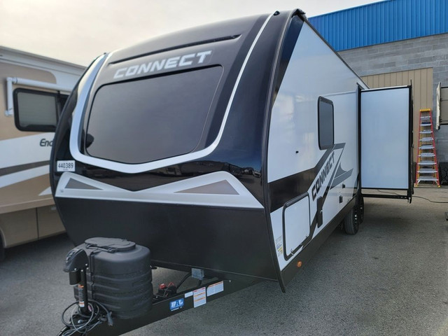  2024 K-Z Connect® C241RLK in Travel Trailers & Campers in Penticton - Image 3