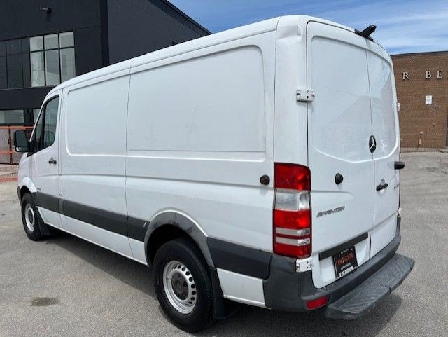 2015 Mercedes-Benz Sprinter cargo vans 2500 144 LOW ROOF-RARE 3  in Cars & Trucks in City of Toronto - Image 3
