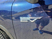 Come see this reliable 2024 Mitsubishi OUTLANDER SEL | LEATHER | AWD | PHEV | HYBRID |. Trunk/Hatch... (image 2)