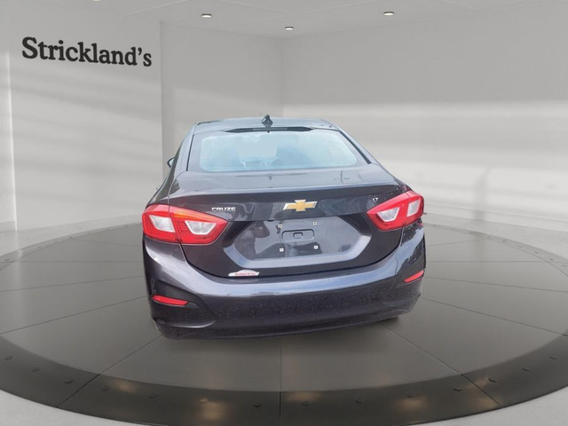 2017 CHEVROLET CRUZE LT-6AT in Cars & Trucks in Stratford - Image 4