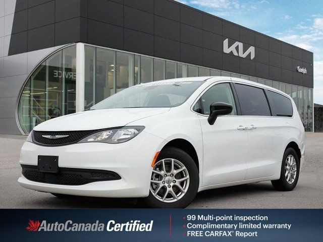 2024 Chrysler Voyager LX | Bucket Seats | Remote Start in Cars & Trucks in Guelph