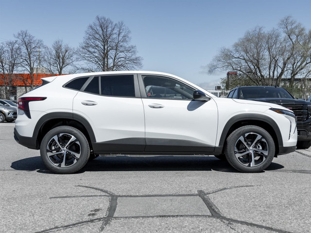2025 Chevrolet Trax 1RS- Sunroof | Heated Steering Wheel in Cars & Trucks in Markham / York Region - Image 3