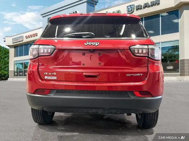 2021 Jeep Compass Sport 4x4 | Heated Seats | Heated Steering in Cars & Trucks in Winnipeg - Image 5