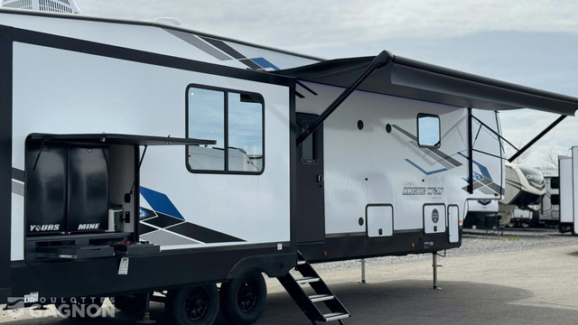 2024 Arctic Wolf 3660 Suite Fifth Wheel in Travel Trailers & Campers in Laval / North Shore - Image 4