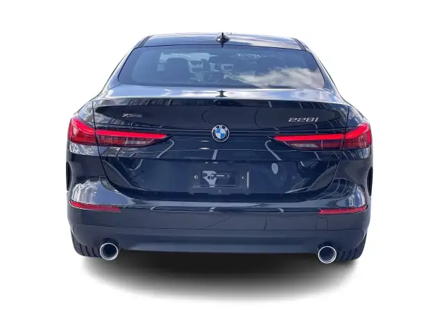 2024 BMW 2 Series dans Autos et camions dans Calgary - Image 10