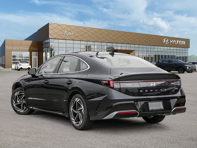 2025 Hyundai Sonata Preferred-Trend in Cars & Trucks in Oshawa / Durham Region - Image 4