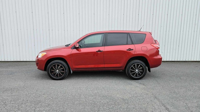 2010 Toyota RAV4 De base in Cars & Trucks in Longueuil / South Shore - Image 3
