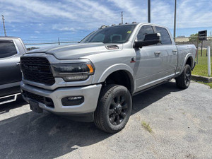 2022 RAM 2500 LIMITED**DIESEL**4X4**CREW**LEATHER**RAM BOX**SUNROOF**12 SCREEN