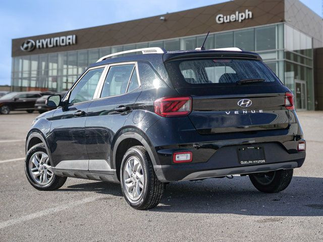 2023 Hyundai Venue Preferred IVT | Heated Steering Wheel in Cars & Trucks in Guelph - Image 4