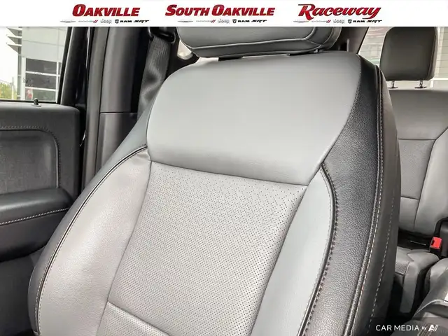 2023 Ford F-150 Lightning LARIAT CREW | CLEAN CARFAX | ELECTRIC  in Cars & Trucks in Oakville / Halton Region - Image 21