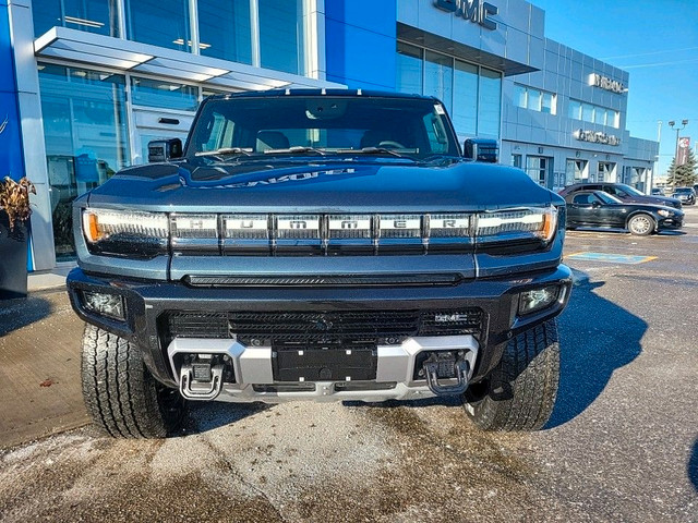 2025 GMC HUMMER EV Pickup 2X in Cars & Trucks in Markham / York Region - Image 2