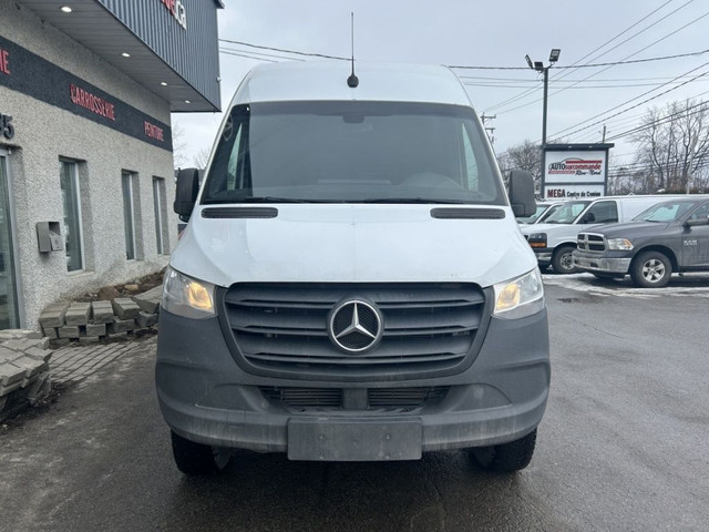 2019 Mercedes-Benz Sprinter fourgonnette utilitaire 4x4 - toit h in Cars & Trucks in Laval / North Shore - Image 4