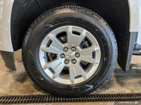 Recent Arrival!Blade Silver Metallic 2021 Chevrolet Colorado RWD 8-Speed Automatic V6Fresh oil chang... (image 9)