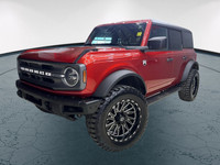 Experience the exhilarating 2022 Ford Bronco Big Bend 4 Door Advanced 4x4, a robust and versatile SU... (image 3)