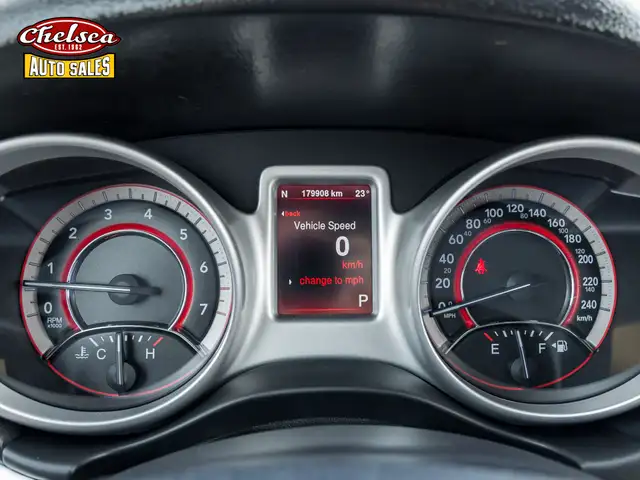 2015 Dodge Journey in Cars & Trucks in London - Image 12