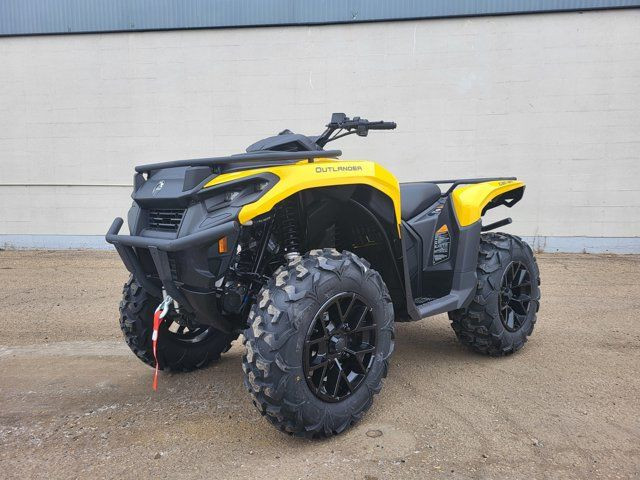 $131BW -2024 CAN AM OUTLANDER 700 XT in ATVs in Regina - Image 2