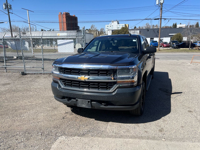 2016 Chevrolet Silverado 1500 4WD Crew Cab 143.5" Work Truck in Cars & Trucks in Calgary - Image 4