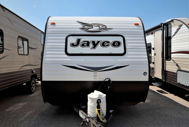 2017 Jayco JAYFLIGHT 195RB in Travel Trailers & Campers in Calgary - Image 2