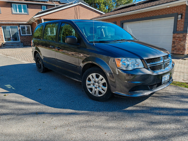 2017 Dodge Caravan in Cars & Trucks in Markham / York Region