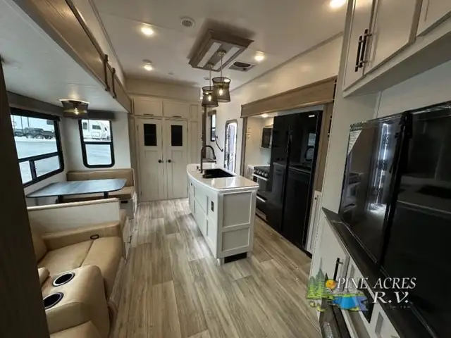 2025 Dutchmen RV Astoria 3603LFP (FULL BODY PAINT) in Travel Trailers & Campers in Truro - Image 20