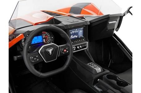 2024 Slingshot SLINGSHOT SL Standard Orange in Street, Cruisers & Choppers in Ottawa - Image 3