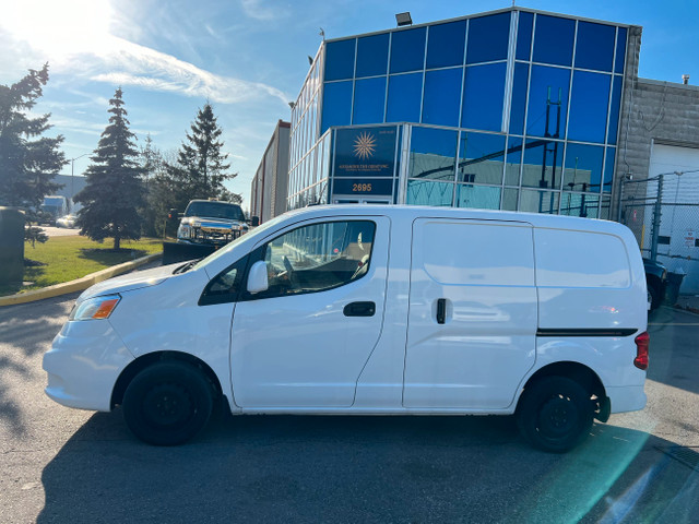 2021 Nissan NV200 NV-200 - Cargo Minivan in Cars & Trucks in Oakville / Halton Region - Image 2