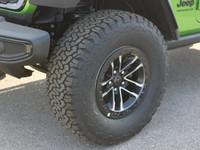 4x4, 3.6L V6, Xtreme 35 Inch Tire Package ($4995), E-Locker Rear Axle, Off-Road Plus Mode, Rock Rail... (image 1)