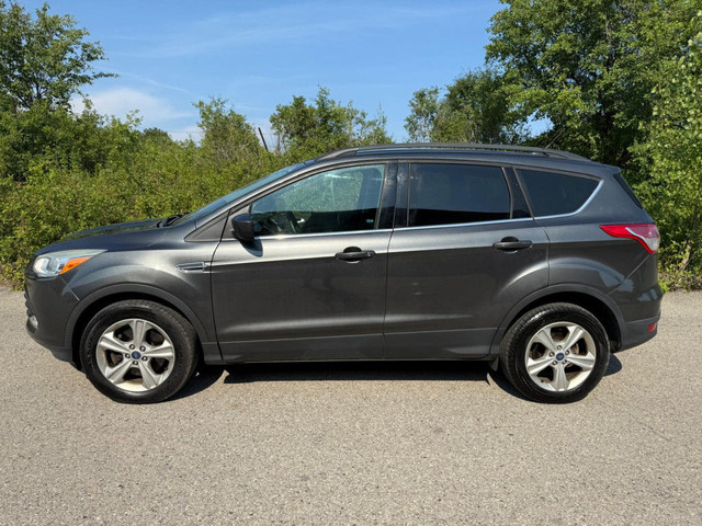 2015 Ford Escape SE | ONE OWNER | 4WD | LEATHER | NAVI | BACK-UP in Cars & Trucks in Oshawa / Durham Region - Image 3
