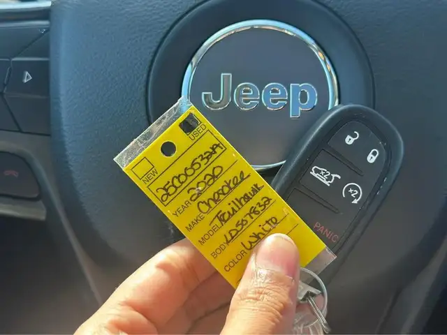 2020 Jeep Cherokee in Cars & Trucks in Winnipeg - Image 21
