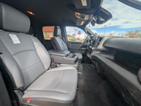 The 2025 RAM 2500 Tradesman Crew Cab is a heavy-duty pickup truck built for durability, power, and w... (image 4)