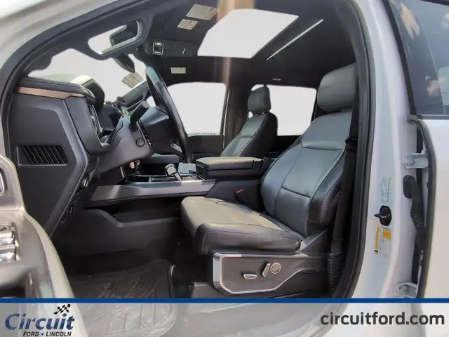 2023 Ford F-150 Lightning LARIAT grosse batterie à vendre in Cars & Trucks in City of Montréal - Image 12