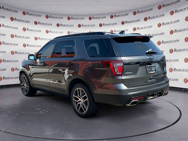 2017 Ford Explorer 4WD 4dr Sport in Cars & Trucks in Calgary - Image 4