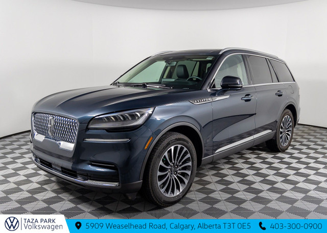 2023 Lincoln Aviator Reserve in Cars & Trucks in Calgary - Image 2