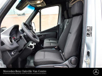 Explore our wide selection of New, Pre-Owned, and Demo Sprinter & Metris Cargo and Passenger Vans. F... (image 9)
