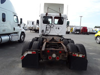 Ryder Stock ID: 684774 Transmission Type/Speed: Auto 13 Engine: DIESEL DD15 GHG'17 475/1650 Horse Po... (image 6)
