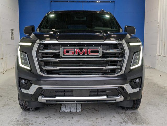 2025 GMC Yukon Elevation- Luxury Pkg - Floor Liner Pkg in Cars & Trucks in Barrie - Image 4