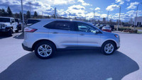 All Wheel Drive. Leather Interior. Touchscreen. Bluetooth. Remote Start. Sunroof. Rear View Backup C... (image 9)