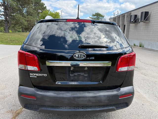2012 Kia Sorento LX V6 in Cars & Trucks in Markham / York Region - Image 4