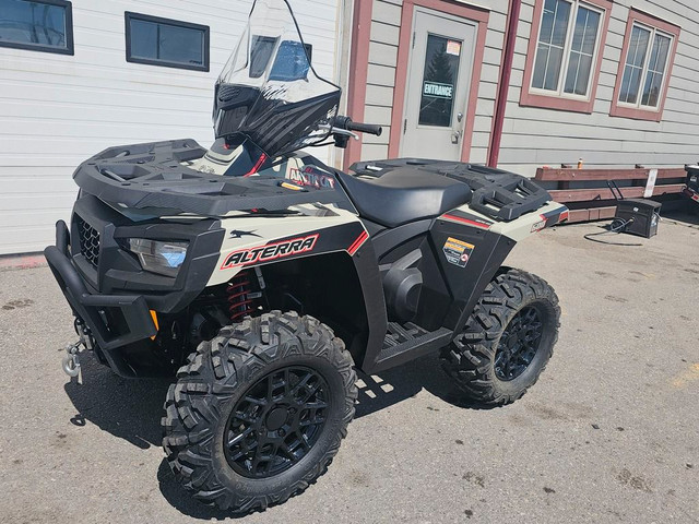 2022 Arctic Cat Alterra 600 XT FINANCING AVAILABLE in ATVs in Calgary - Image 2