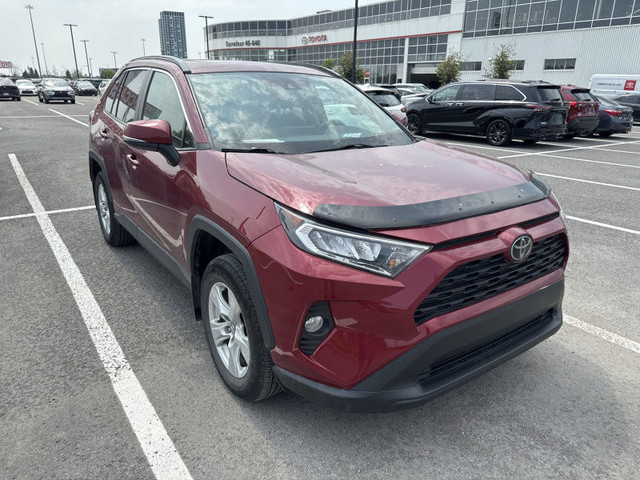 2019 TOYOTA RAV4 XLE AWD BAS KM SIEGES/VOLANT CHAUF TOIT OUVR EC in Cars & Trucks in Laval / North Shore - Image 3