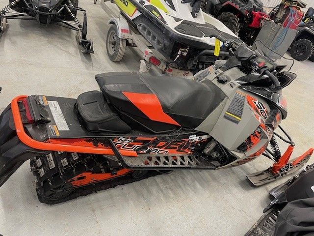 2017 YAMAHA SIDEWINDER RTX LE SNOWMOBILE in Snowmobiles in London - Image 4