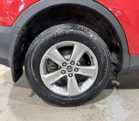 TOYOTA RAV4 XLE FWD 2015/CRUISE/CAMERA/TOIT/BLTH/AC/MAGS/AUCUN ACCIDENT/187433KM! VIN: 2T3WFREV9FW14... (image 9)
